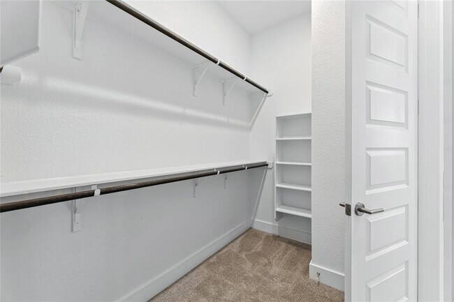 Building Photo - 7608 Boyd Hvn Dr