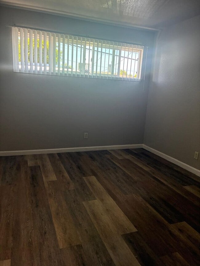 Interior Photo - Parkwood Square Apartments