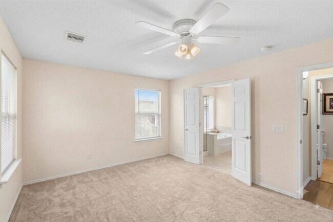 Building Photo - 2712 Woodspring Acres Dr