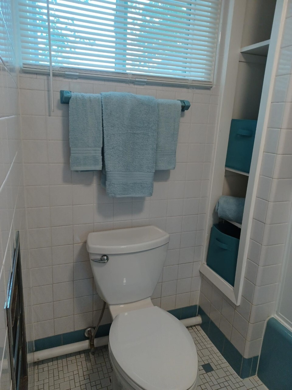 Bathroom - 95 Matilda Ter