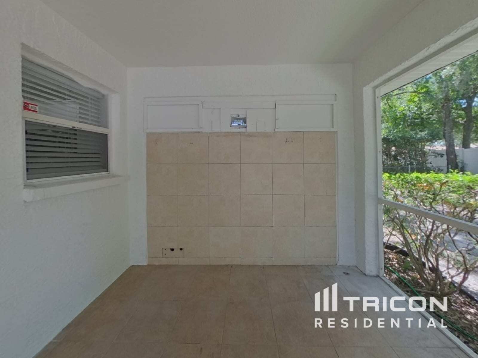 Building Photo - 4614 Breezy Pines Blvd