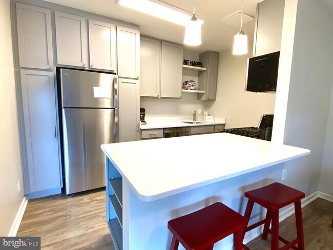 Building Photo - 216 Park Terrace Ct SE