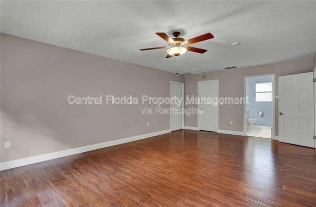 Building Photo - 7917 Carolina Ln