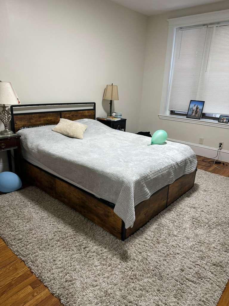 Building Photo - 12 Saint Paul St