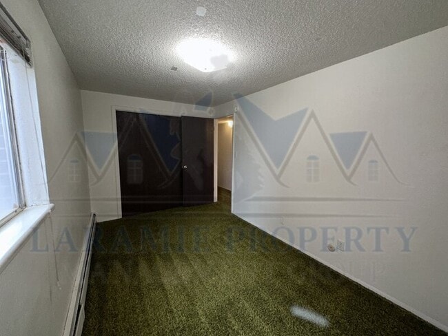 Building Photo - 708 Downey St