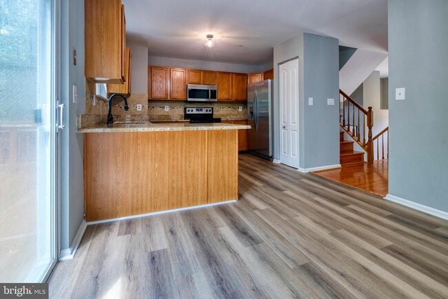 Building Photo - 30 Flaxleaf Ct