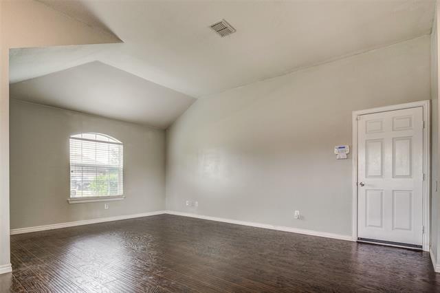 Building Photo - 2700 Dawn Spring Dr