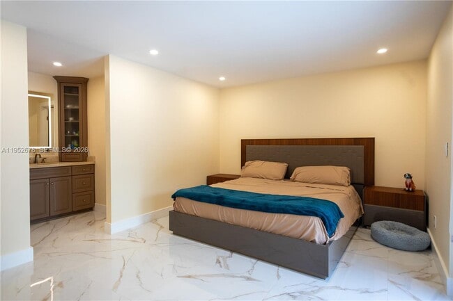 Building Photo - 13565 SW 116th Terrace