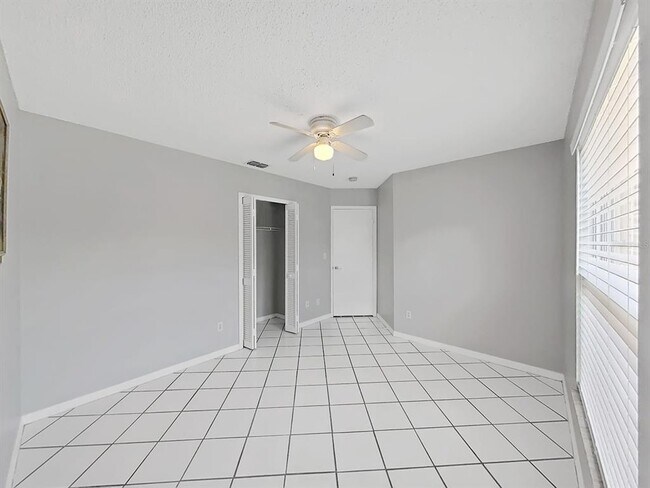 Building Photo - 240 Whisper Lake Rd