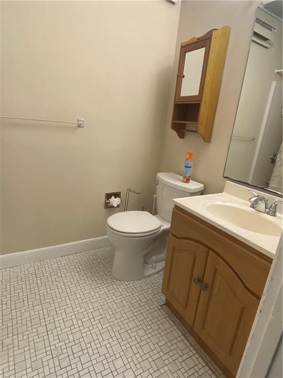 Building Photo - 5 Apple Valley Pky