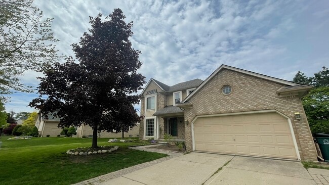 Building Photo - 1027 Congress Dr