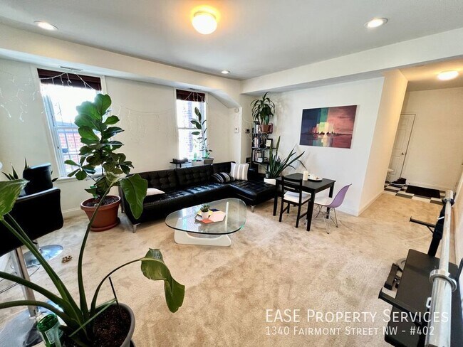 Building Photo - 1340 Fairmont St NW