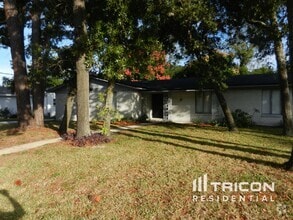 Building Photo - 10769 High Ridge Rd