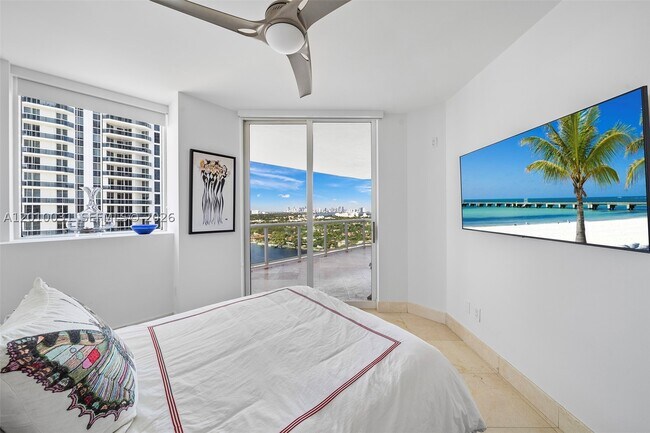 Building Photo - 4779 Collins Ave