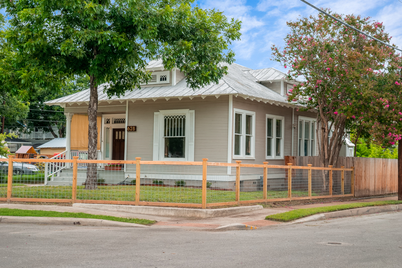Building Photo - 628 Hunstock Ave