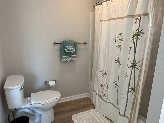 Building Photo - Beautifully Updated 3-Bedroom in Bridgepointe