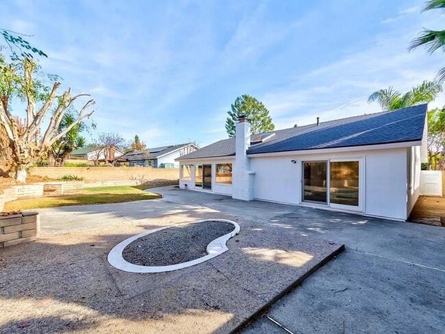 Building Photo - 2217 Camino Del Sol