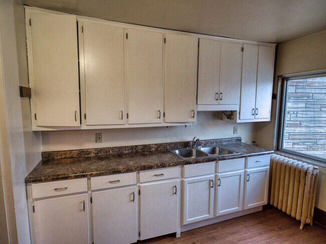 Building Photo - JNF 4932 W. Beloit Rd.