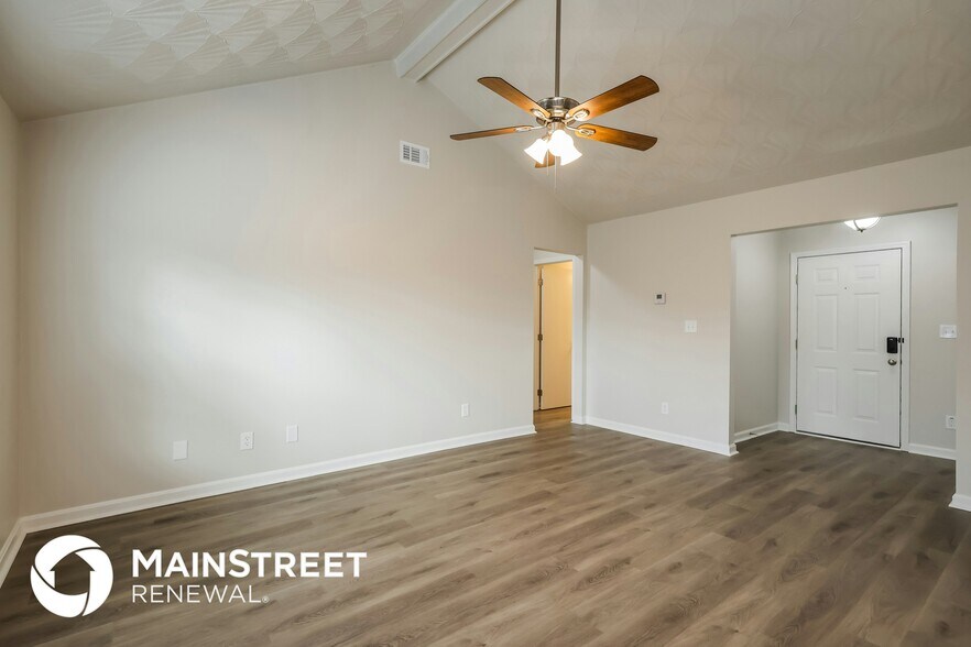 Building Photo - 10830 Dorton Dr