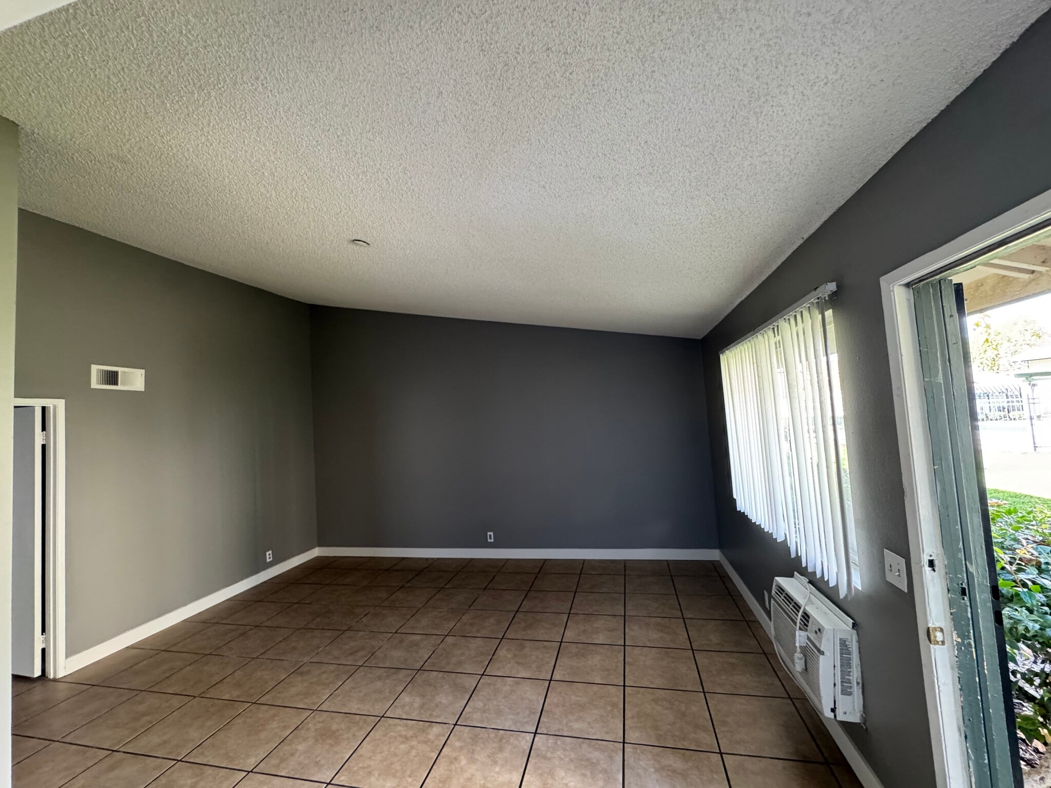 Building Photo - 23244 Orange Ave