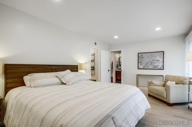 Building Photo - 6952 Camino Amero