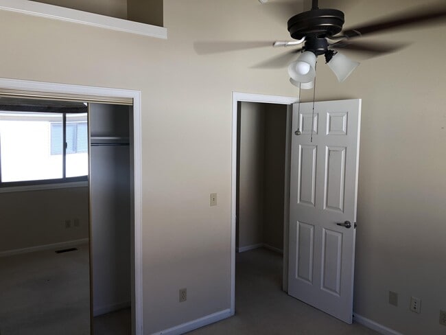 Building Photo - 4210 S Granby Way