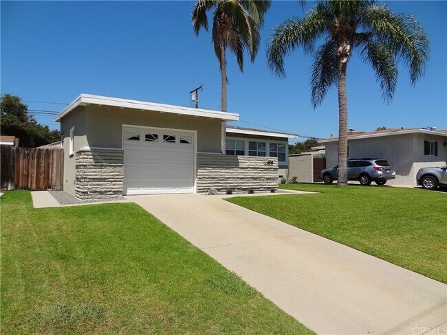 Building Photo - 6721 E La Marimba St