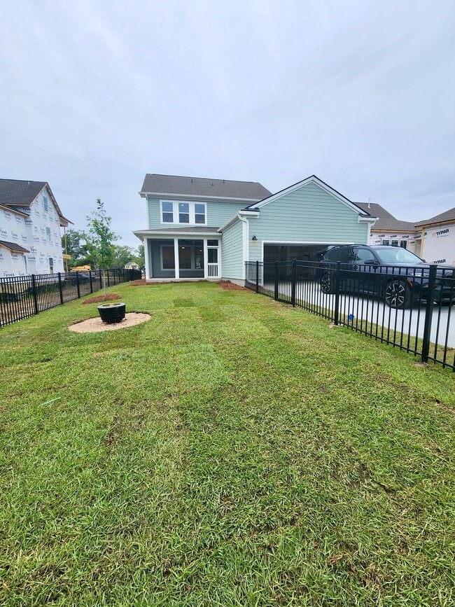 Building Photo - Gorgeous 4 bedroom home in Point Hope - Ch...