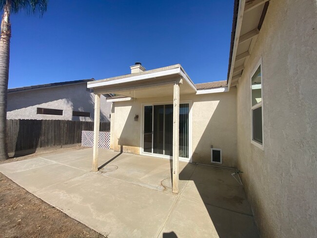 Building Photo - Pet Friendly home coming soon!