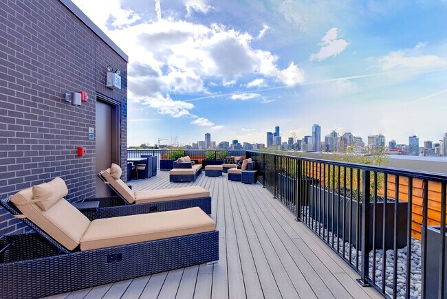 Building Photo - 500 Belmont Ave E