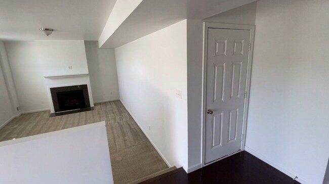 Building Photo - 8360 Crab Apple Trail