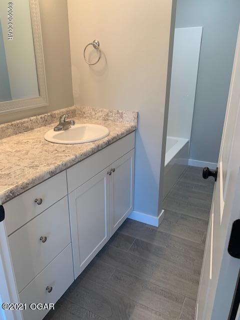 Building Photo - 314 Hardy St