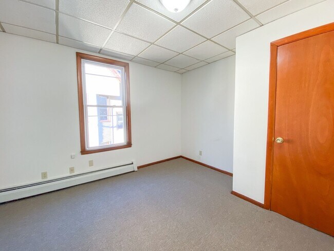 Building Photo - 1-3 Webster St / Amauta Apartments LLC