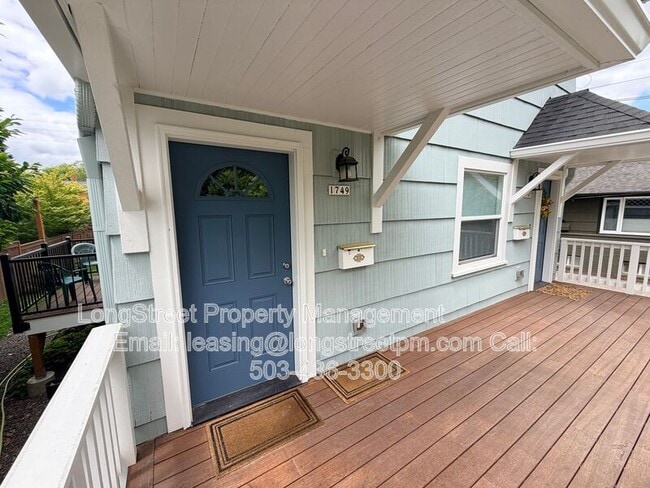 Building Photo - 1749 SE 46th Ave