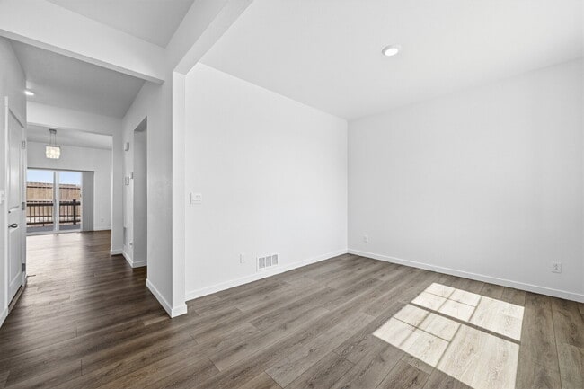 Building Photo - $2,695.95- 3 bed, 2.5 bath Home in Monument with Central AC and 2 Car Garage!