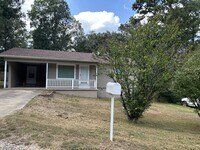 Building Photo - 118 Buttercup Ln