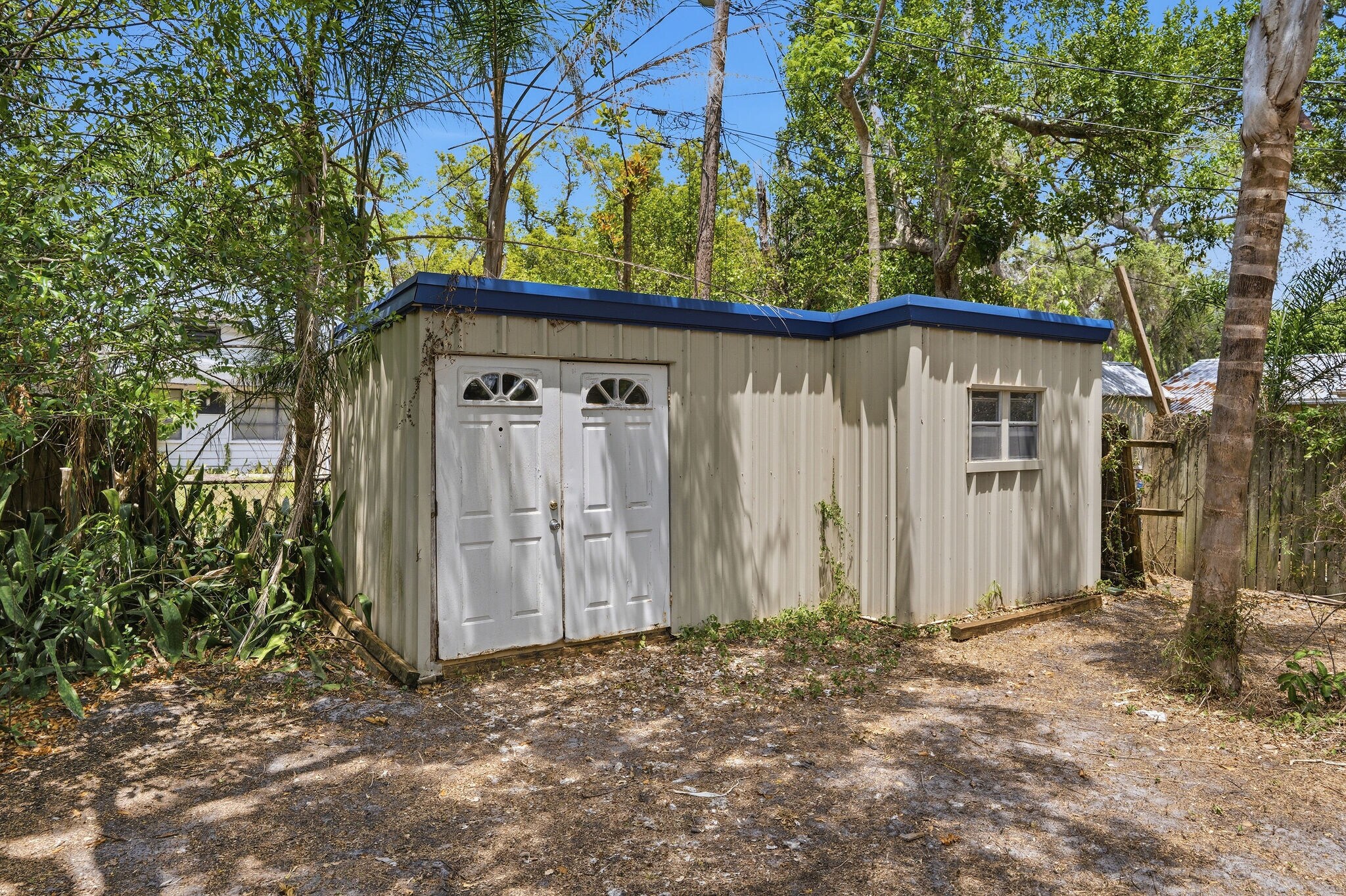 Building Photo - 1262 Woodlawn Ter