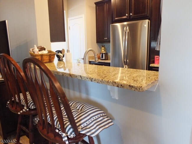 Building Photo - 1503 Meadow Brook Ct