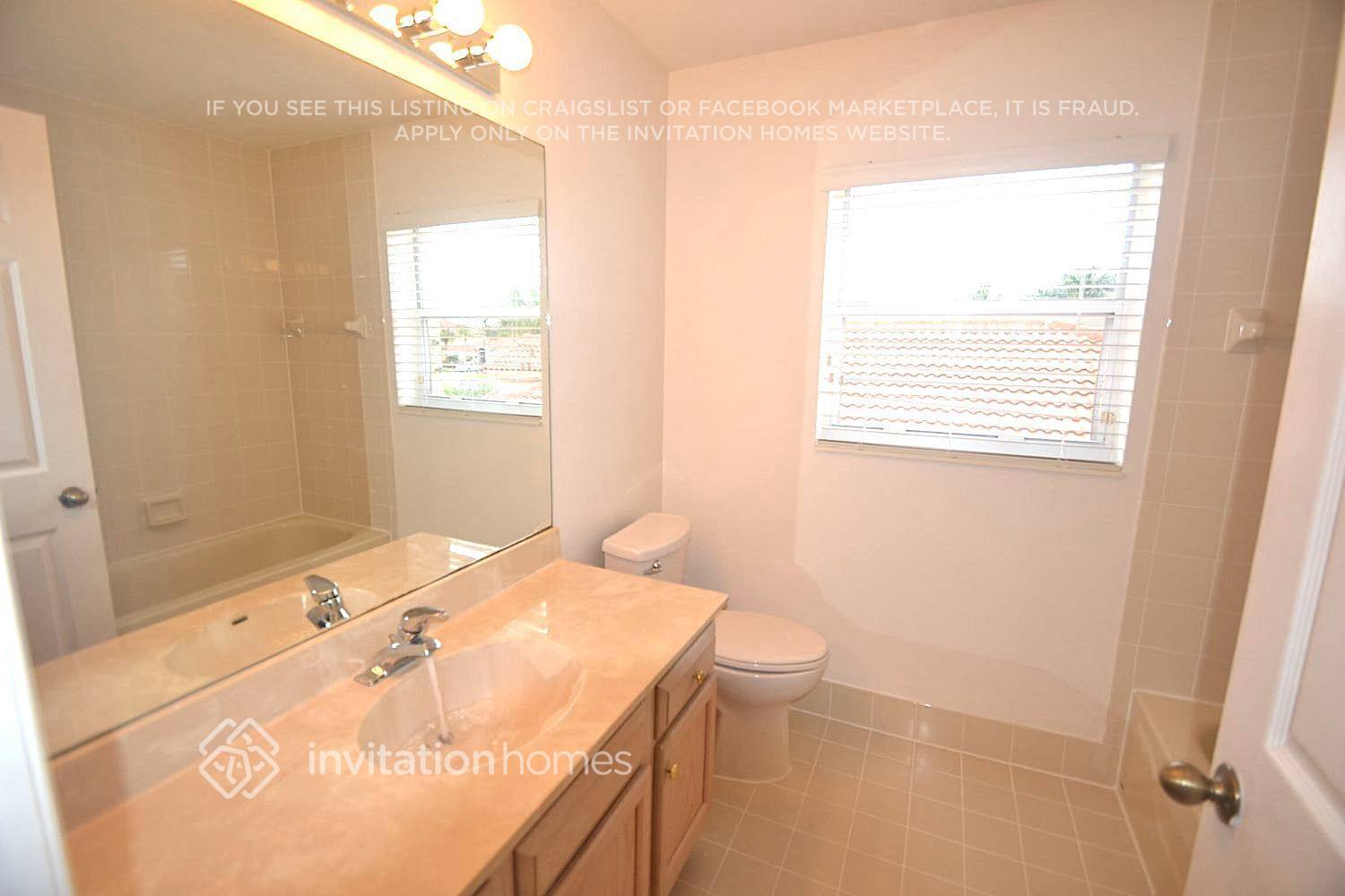 Building Photo - 3596 Miramontes Cir