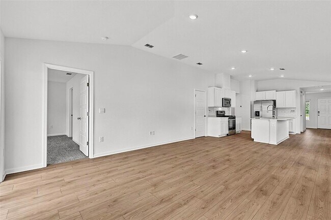 Building Photo - 863 Grand Reserve Dr