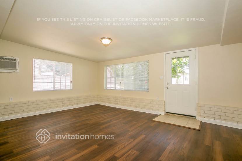 Building Photo - 15641 Clarkgrove St