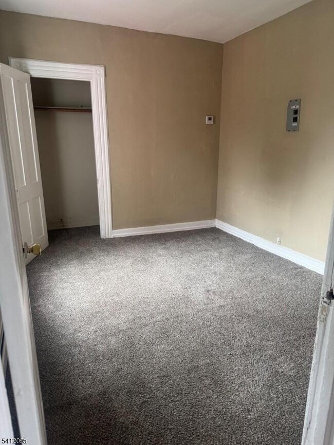 Building Photo - 212 N 7th St