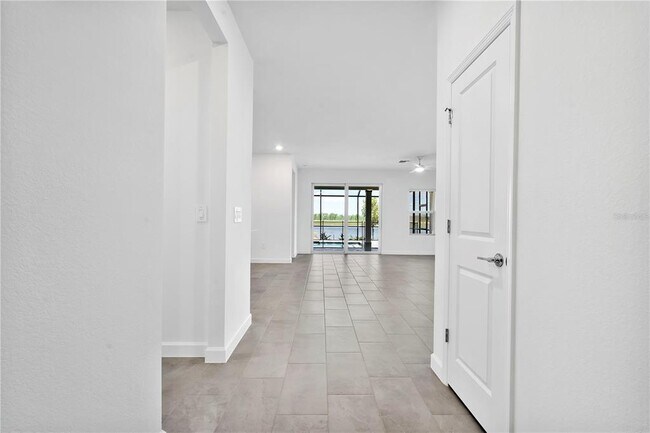 Building Photo - 14735 Bluewater Rd
