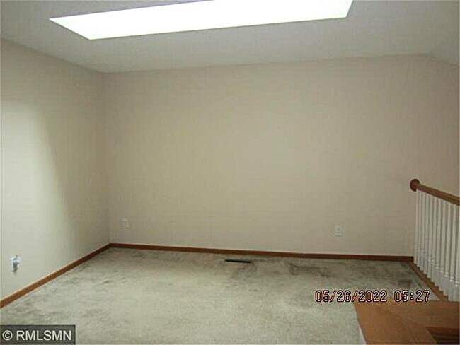 Building Photo - 2BR + Loft, 1 1/2 BA St Michael Townhome