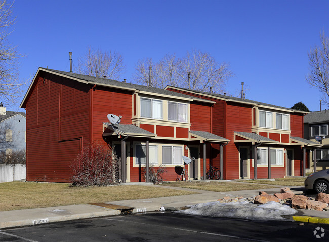 Primary Photo - Residences at Willow Park