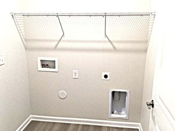 Building Photo - 2303 Fruitful Vine Ln