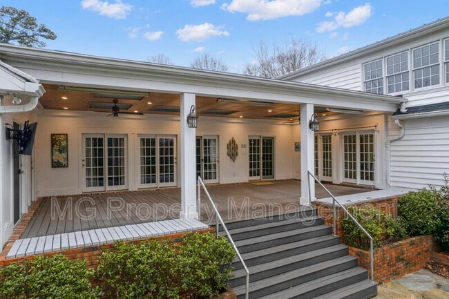 Building Photo - 4023 Arbor Way