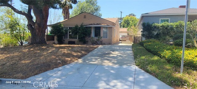 Building Photo - 2403 N Lamer St
