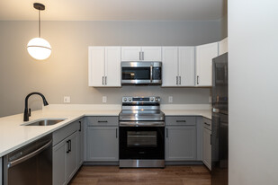 Interior Photo - Talus - All utilities included