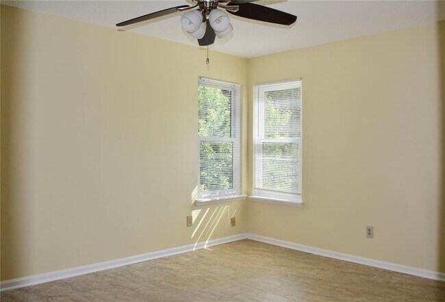 Building Photo - 3006 Nuptial Ln